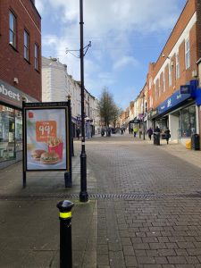 Yeovil Advertising Shelter 6534 Panel 4 outside Robert Dyas 42 Middle Street