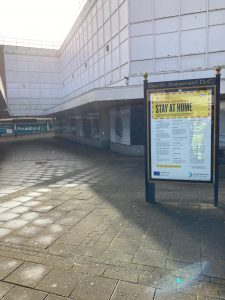 Yeovil Advertising Shelter 6535 Panel 4 outside Acorn Music 3 Glovers Walk